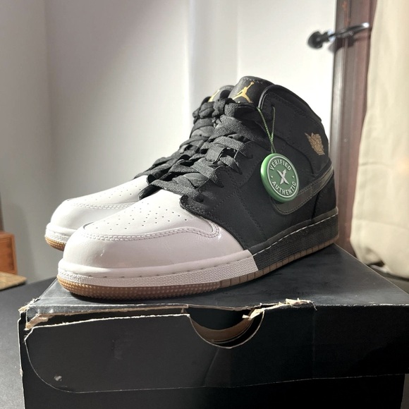 Air Jordan 1 Mid GG - Picture 2 of 5